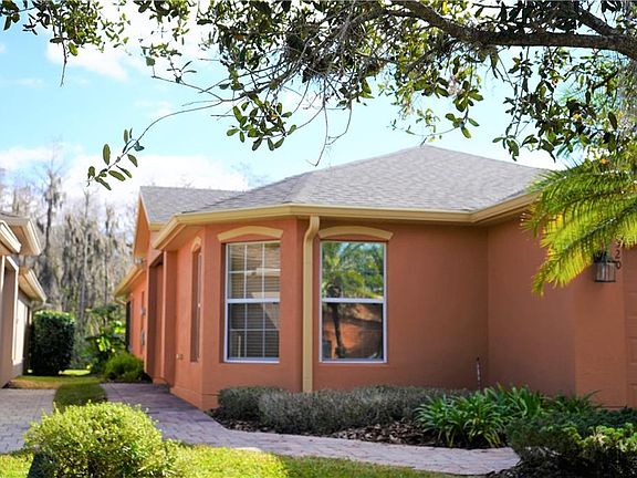 2nd image of 520 Grand Canal Dr