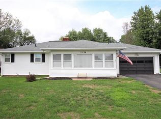 2194 Maiden Ln, Rochester, NY 14626