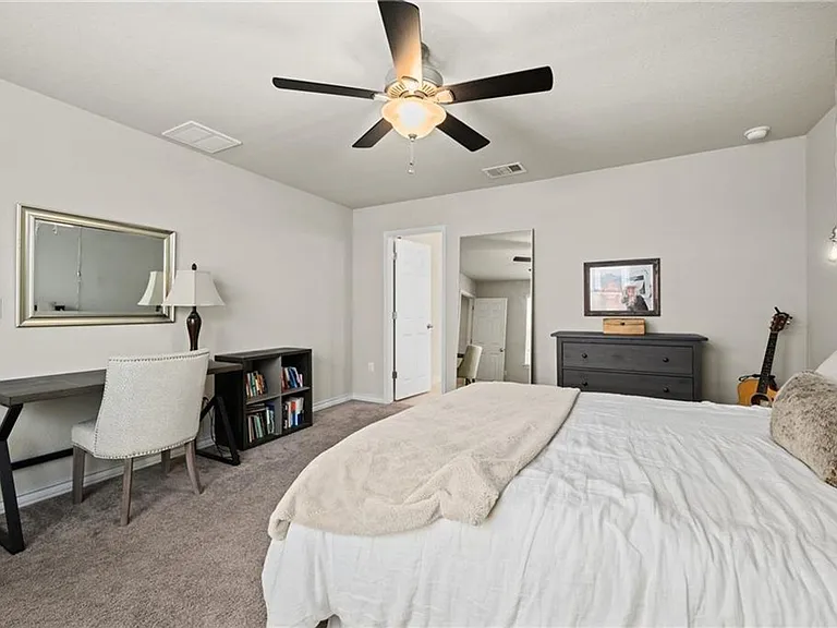5308 Golden Canary Ln — Photo 15