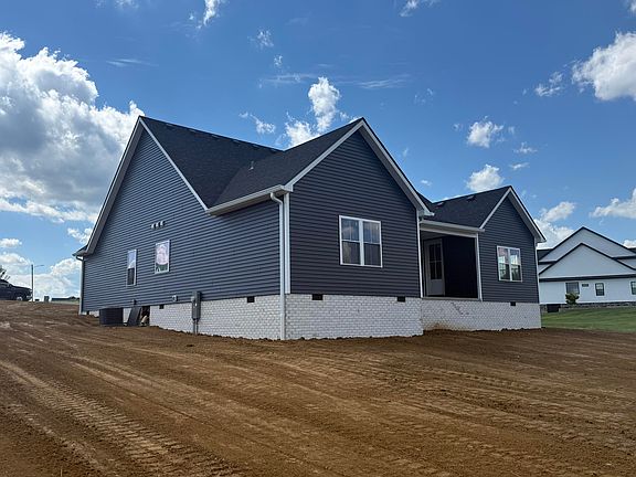 3rd image of 922 Wheatfield Rd