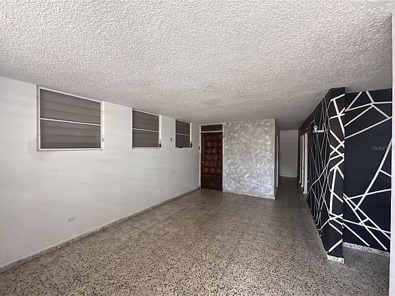 3rd image of 3 CALLE 3 #54
