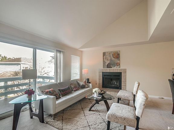 2nd image of 282 Barbara Ln