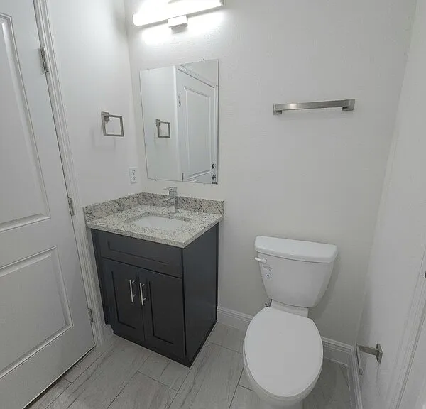 1912 W McNeal Dr — Photo 10