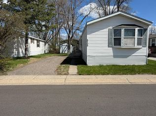 5706 Cabot Dr, New Brighton, MN 55112