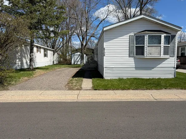 5706 Cabot Dr, New Brighton, MN 55112