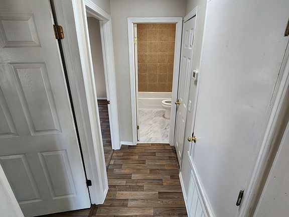 2nd image of 315 S Cherry St