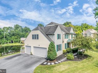 394 Monteray Ln, West Bradford, PA 19380