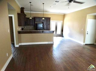 5056 Shiloh Village Dr, Tyler, TX 75703