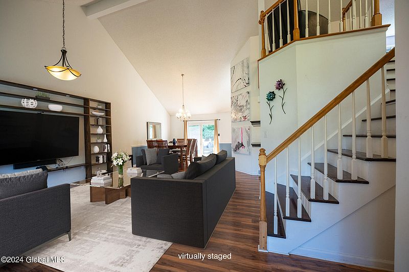 5th image of 47 Ridgefield Drive