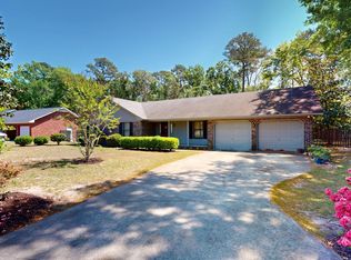 986 Dover Cir, Sumter, SC 29154
