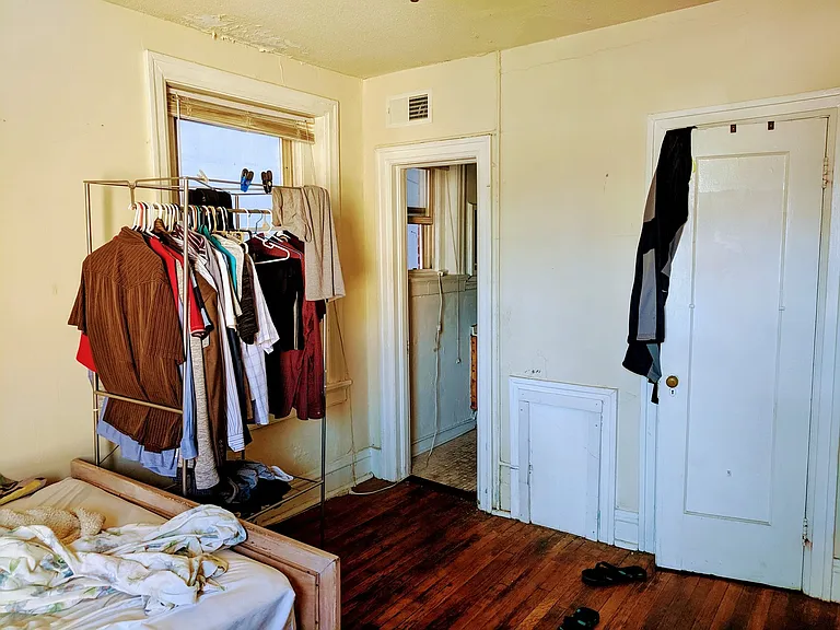 518 W. Grace St.* — Photo 5
