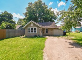1637 N Bennett St, Appleton, WI 54914