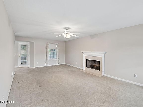 4th image of 2060 Torbett Rd