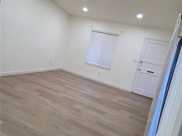 10425 Larwin Ave, Chatsworth, CA 91311