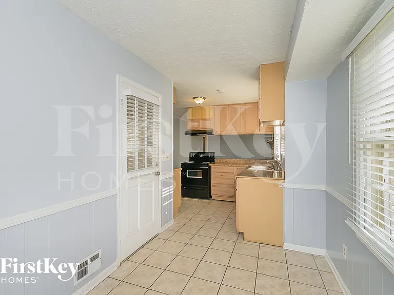 195 King David Dr SW — Photo 6