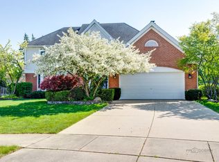 3015 Roslyn Ln E, Buffalo Grove, IL 60089