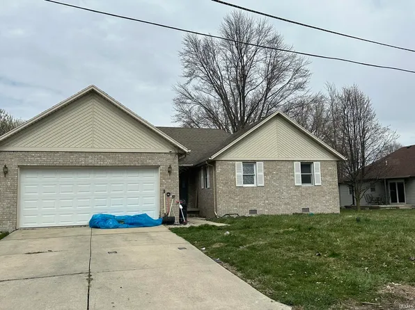 307 E Conger St, Hartford City, IN 47348