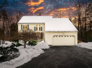 116 Beals Rd, Bedford, NH 03110