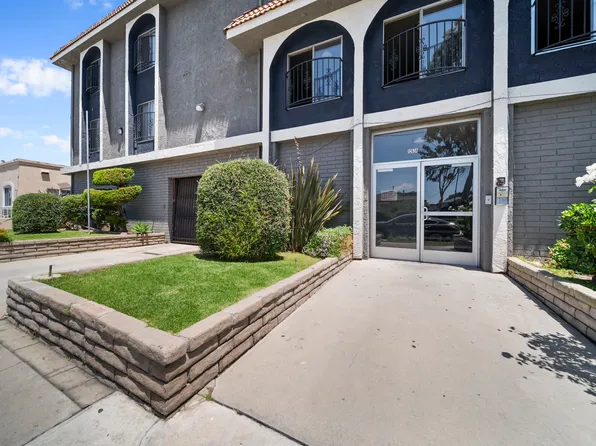 Cedar Apartments, 12638 Cedar Ave APT 6, Hawthorne, CA 90250