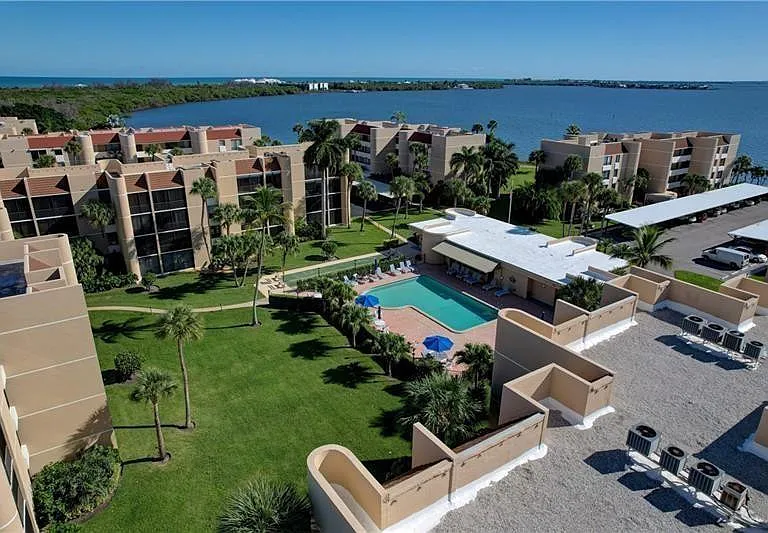 3442 NE Causeway Blvd #401 — Photo 12
