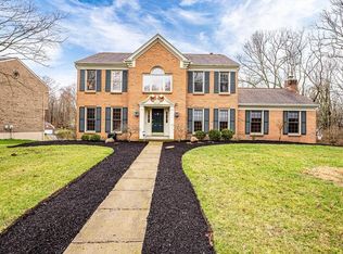 436 Vineyard Hills Dr, Cincinnati, OH 45255