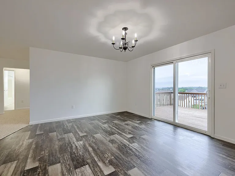 10 Hillside Dr — Photo 14