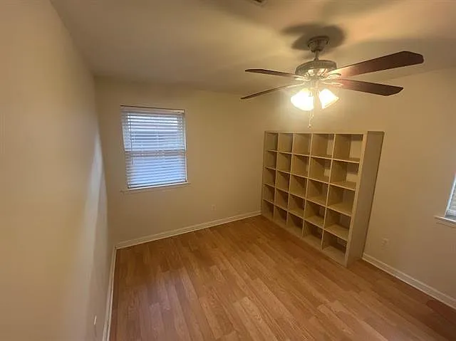 4901 Purdue Dr — Photo 9