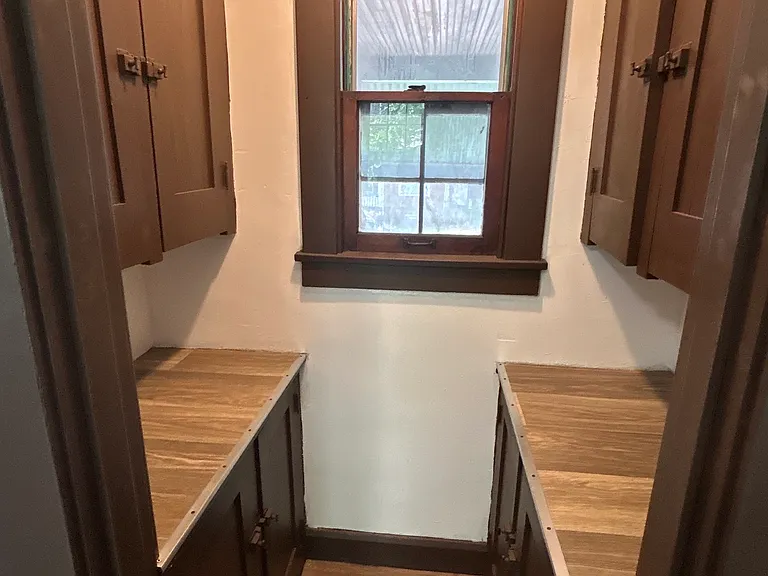 521 Maple St — Photo 8