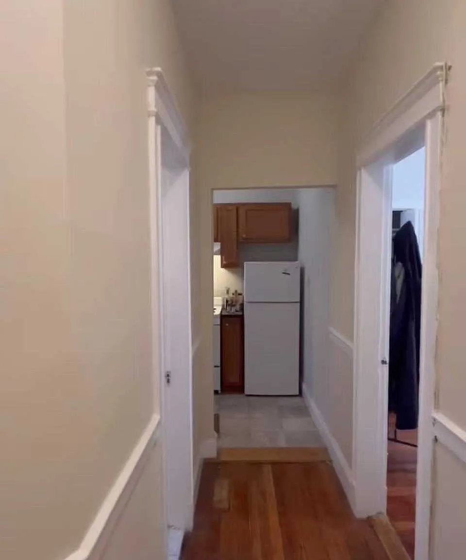 2 bed, $2,740 — Photo 1
