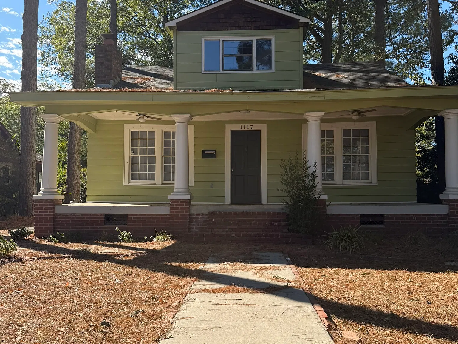 3 bed, 2190 sqft, $2,300 — Photo 3