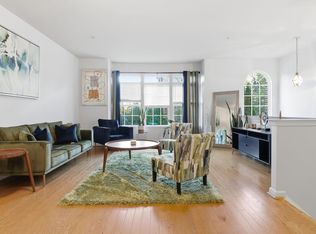 604 Tailgate Ter, Landover, MD 20785