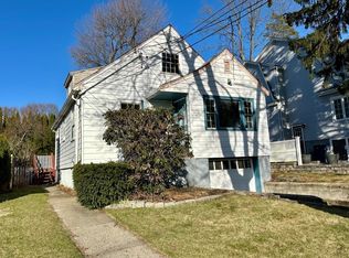 29 Worley St, West Roxbury, MA 02132