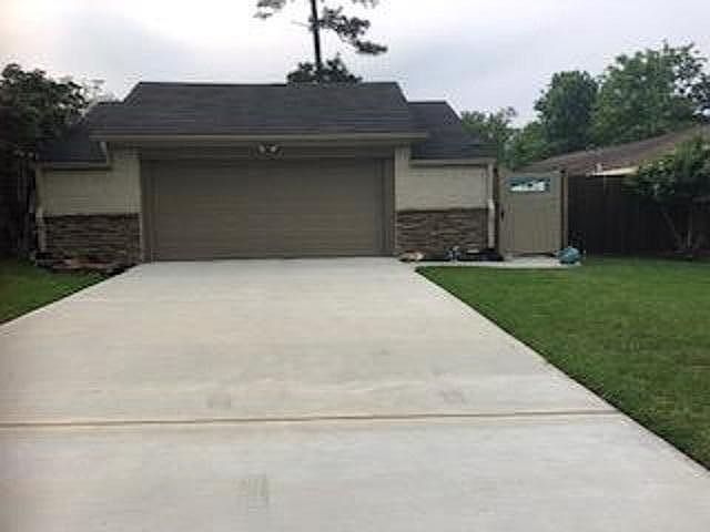 1st image of 11902 Doretta Dr