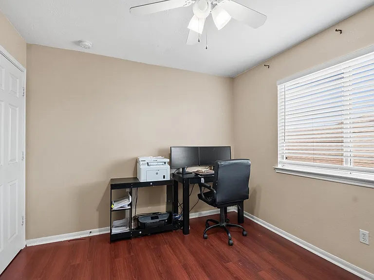 13723 Anwar Dr — Photo 22