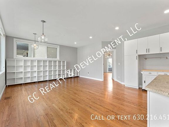 3rd image of 2317 W Armitage Ave #1E