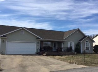 2505 McFarland Ln, West Plains, MO 65775