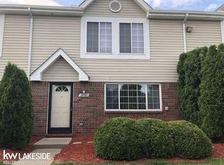 29768 Beverly Ln, Chesterfield, MI 48047