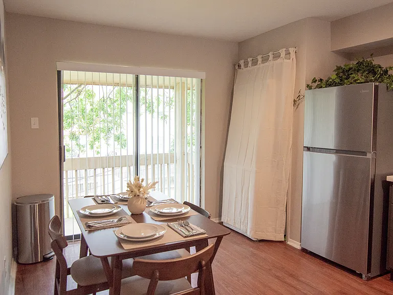 311 Manuel Dr #C — Photo 9