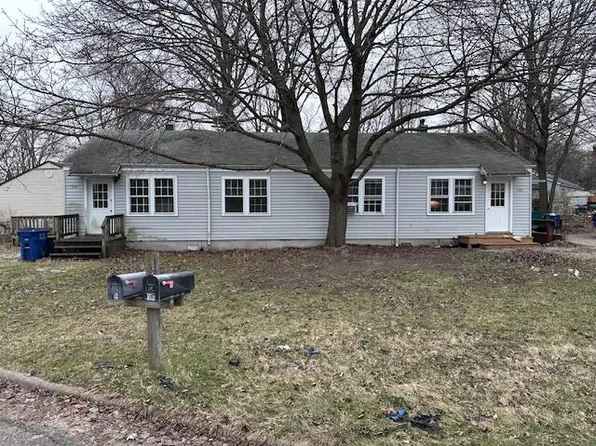 516 W 13th St, La Porte, IN 46350