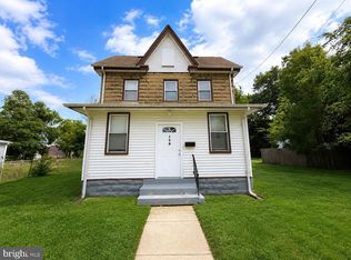 108 W Buck St, Paulsboro, NJ 08066