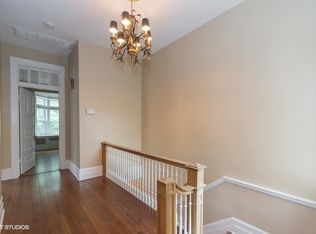 313 S Maple Ave #2, Oak Park, IL 60302