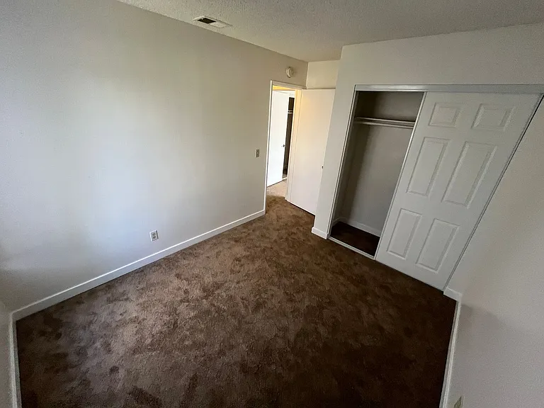 616 Summerwood Ln — Photo 15