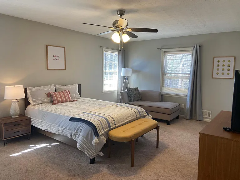 295 Hillsdale Dr — Photo 8