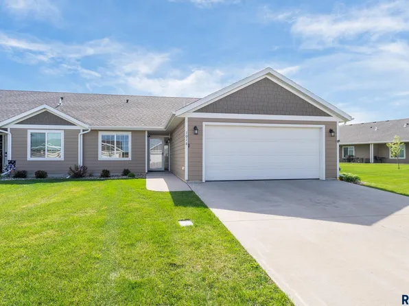 1016 N Lalley Ln, Sioux Falls, SD 57107