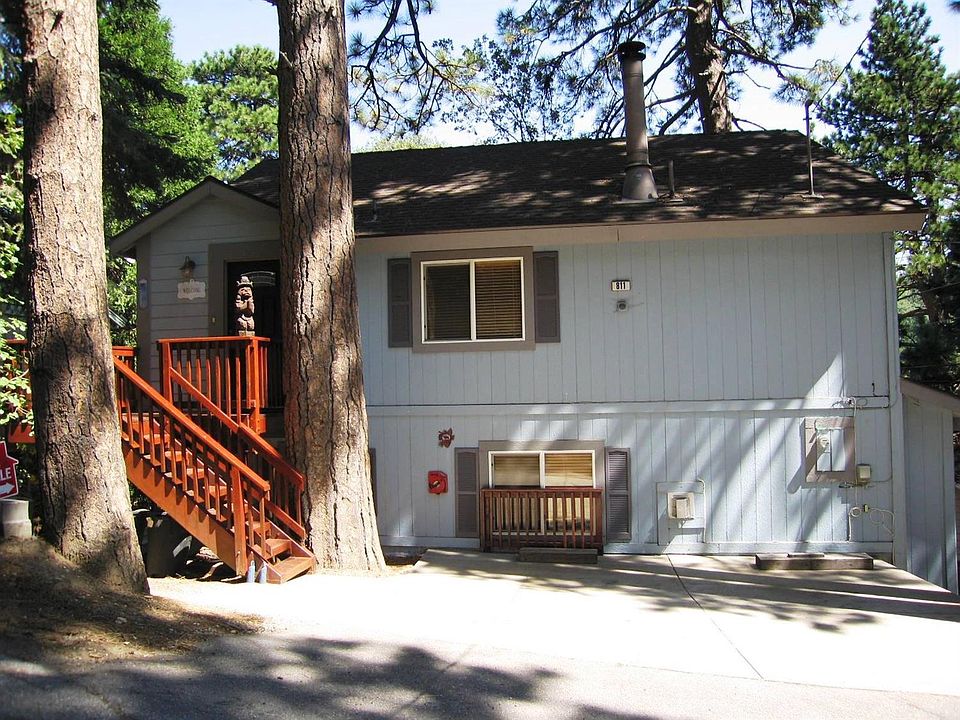 1st image of 811 W Victoria Ct