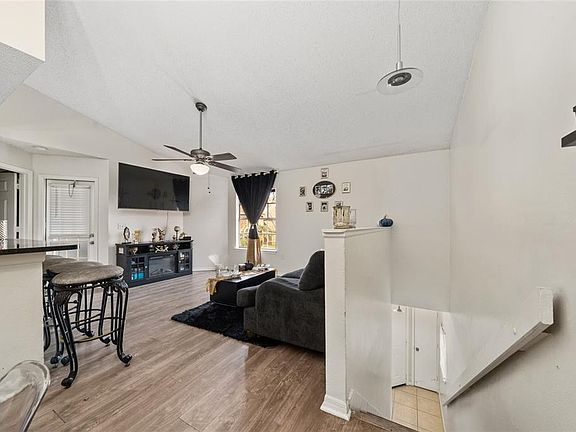 4th image of 445 FOUNTAINHEAD CIRCLE #257