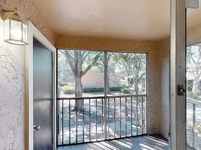 Lakewood Place — Photo 91