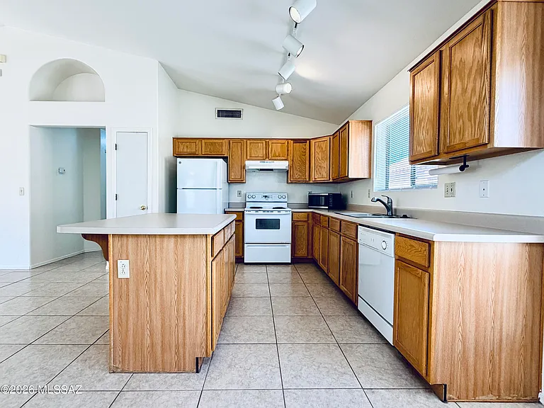 8980 E Marci Lynne Way — Photo 12