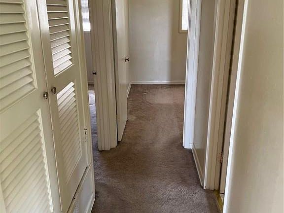 4th image of 1012 Foster Ave #C
