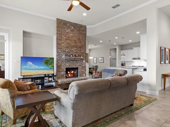 303 CANYON VIEW RUN, San Antonio, TX 78258